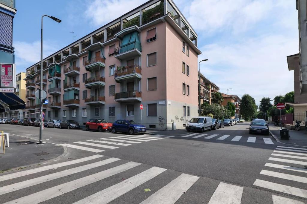 Primopiano - Astico Apartment มิลาน ภายนอก รูปภาพ